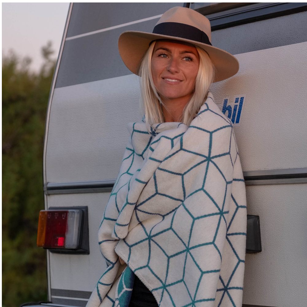 Recycled Cotton Blanket in Geometric Teal Design Recycled Cotton Blanket in Geometric Teal Design - Image 2