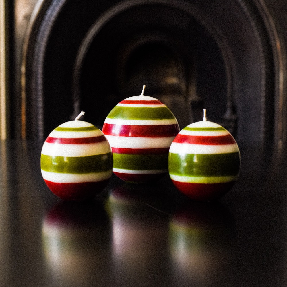 Eco Ball Candle Guardsman Red, Pearl and Olive Eco Ball Candle Guardsman Red, Pearl and Olive - Image 2