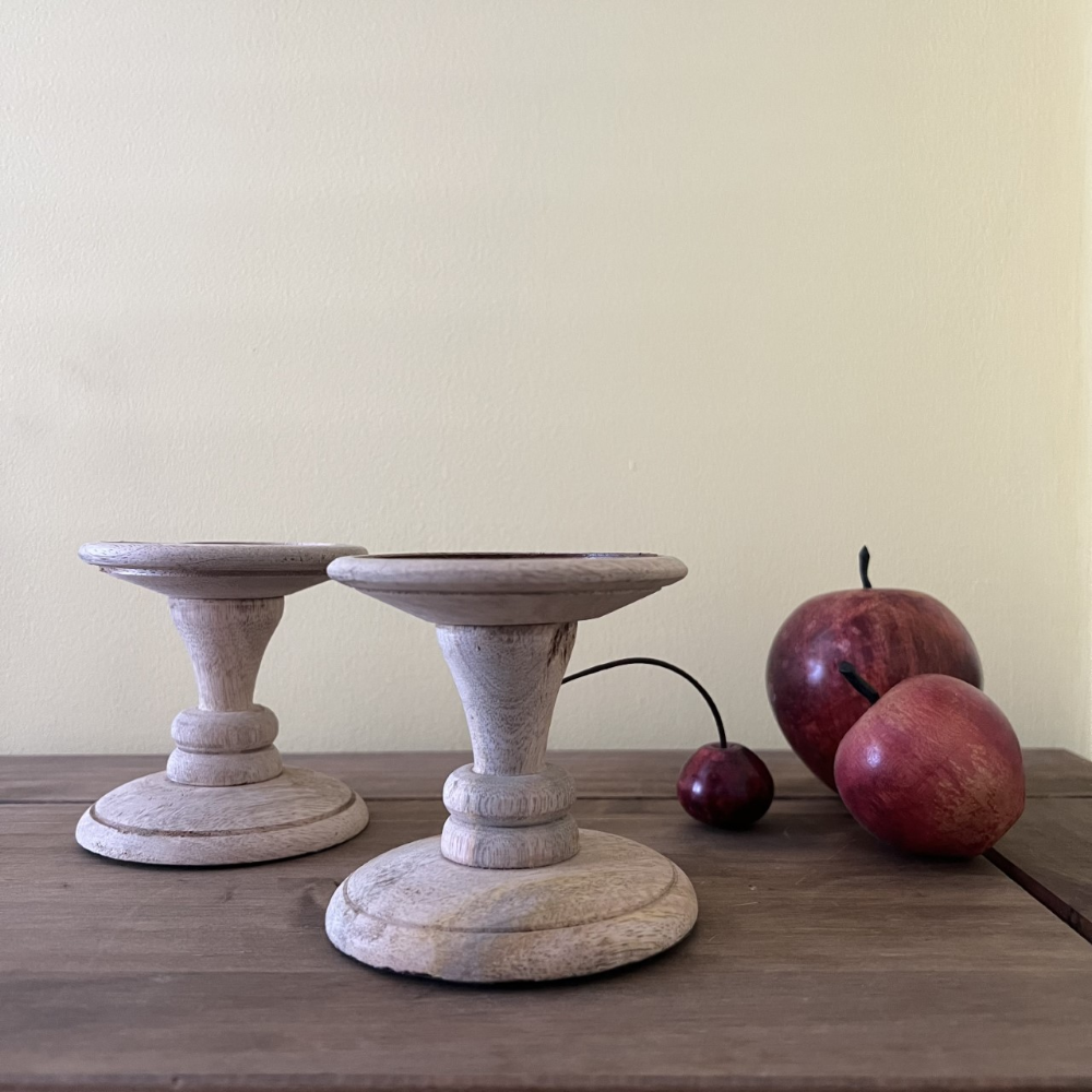 Nkuku Niwari Candlestick set of 2 Nkuku Niwari Candlestick set of 2